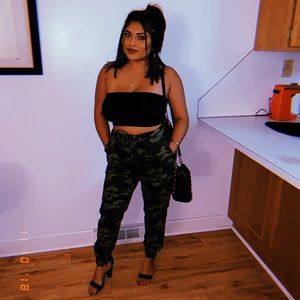 Meet your Posher, Aarti